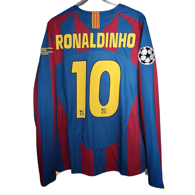 Camiseta Retro RONALDINHO 10 Barcelona 05/06 – CamisetasDelVar